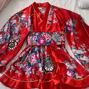 100% Silk Japanese style kimono robe